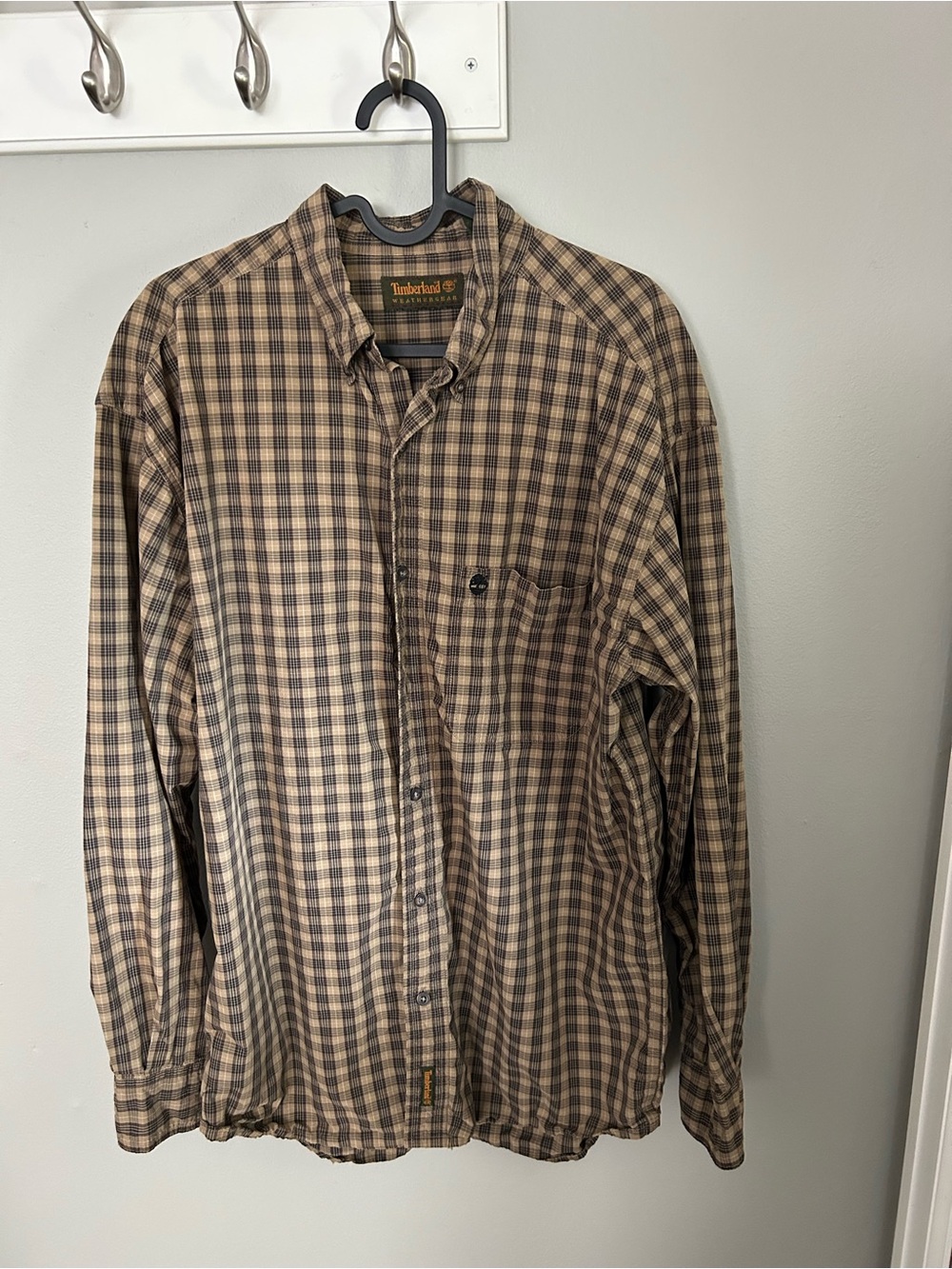 Timberland Men's Brown Plaid Button-Down Shirt Medium